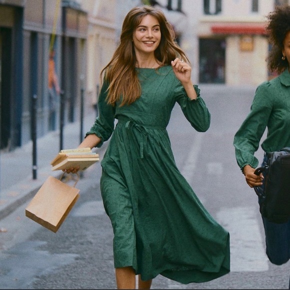 Simple Retro green Loraine dress, midi, long sleeve, eyelet, cottagecore, NWT - Picture 1 of 9